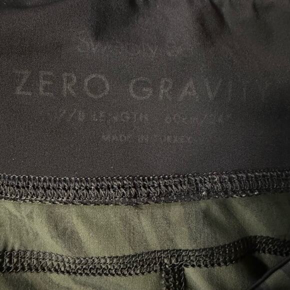 Sweaty Betty Zero Gravity Pocket 7/8 Running Leggings In Green Zebra Print - Picture 5 of 10